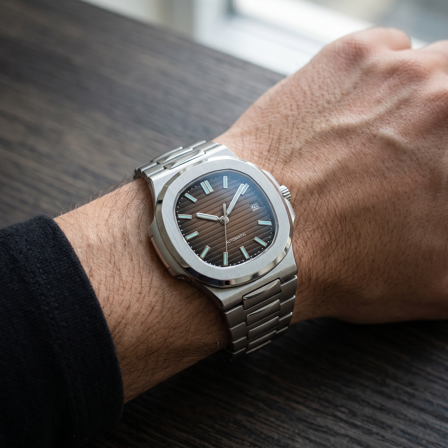 Nautilus Chocolate Brown